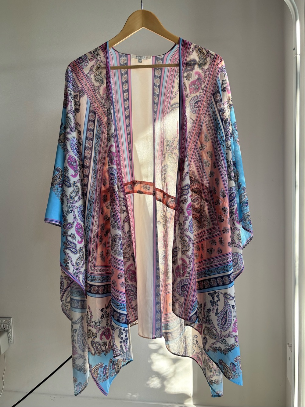 Umgee Pastel Paisley Kimono Size XXL